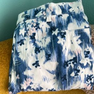 Brand new jeggings without tag.